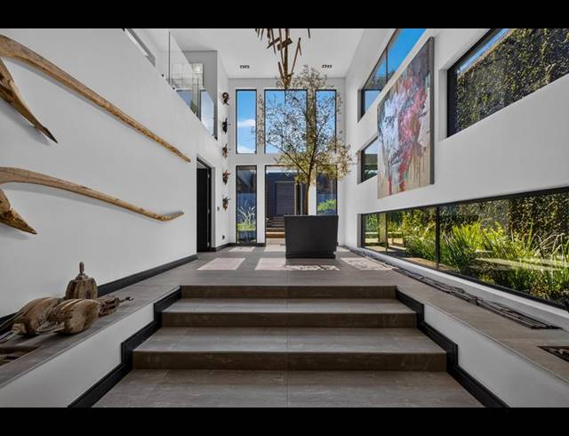 4 BEDROOM HOUSE FOR SALE IN PARKHURST